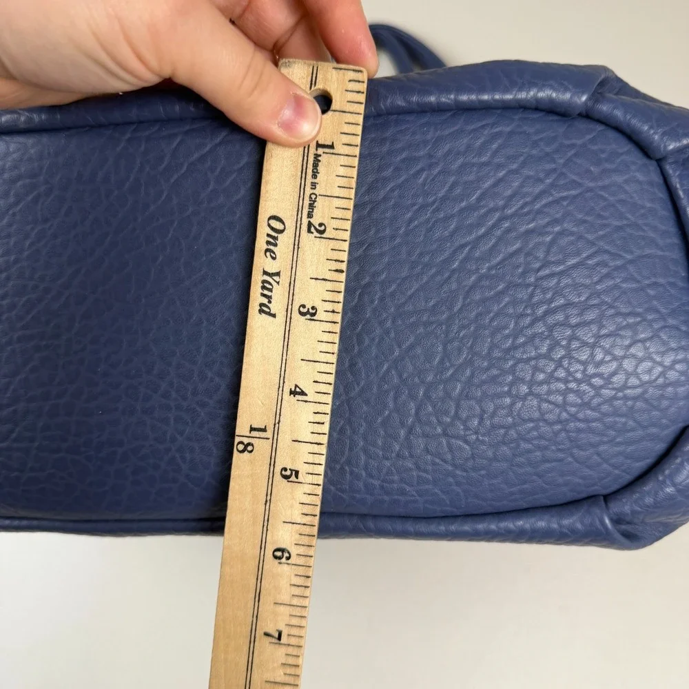 Jessica Simpson Shoulder Bag Women's Blue Pebbled Leather Classic Front Pocket